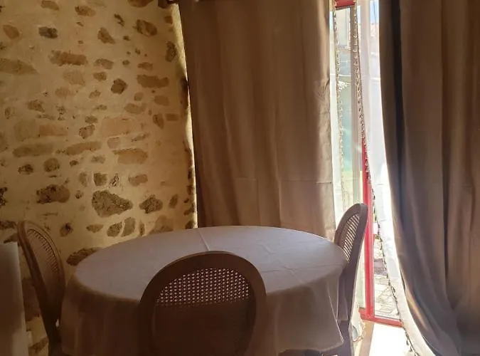 Vakantiehuis Leonie, Le De L'etang